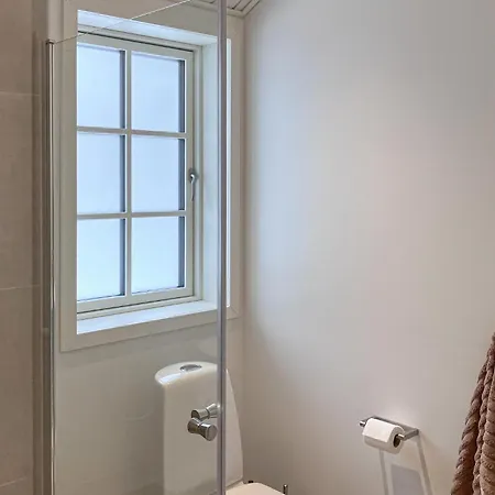 2 Bedroom Gorgeous In